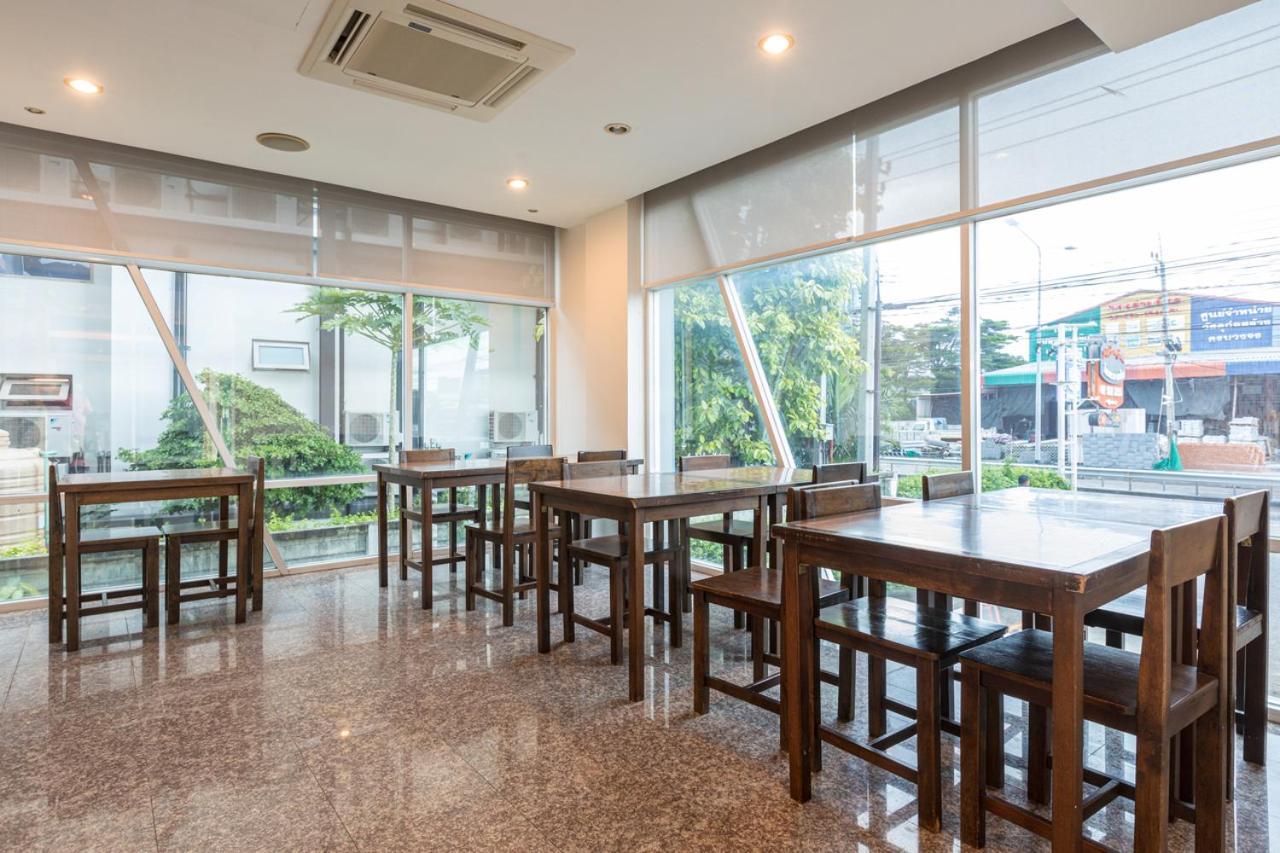 24@Home Hotel Nonthaburi Kültér fotó